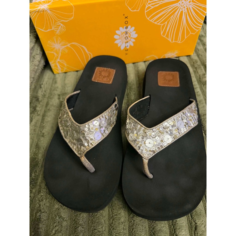 Yellow Box Womens 9 Black Silver Sequin Platform Flip Flop Thong Sandals Sparkle